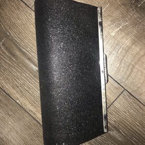 Black clutch